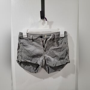 Bullhead shorts